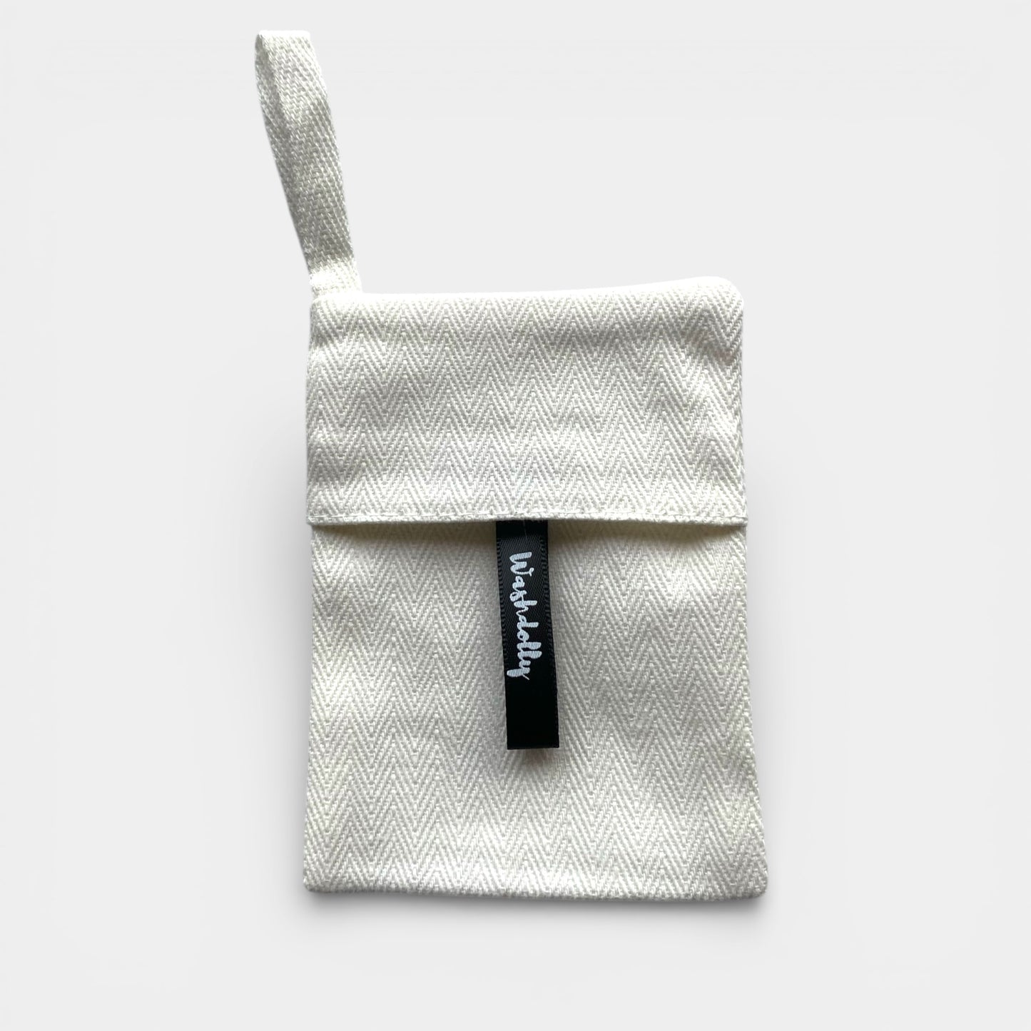 PROTECTOR POUCH